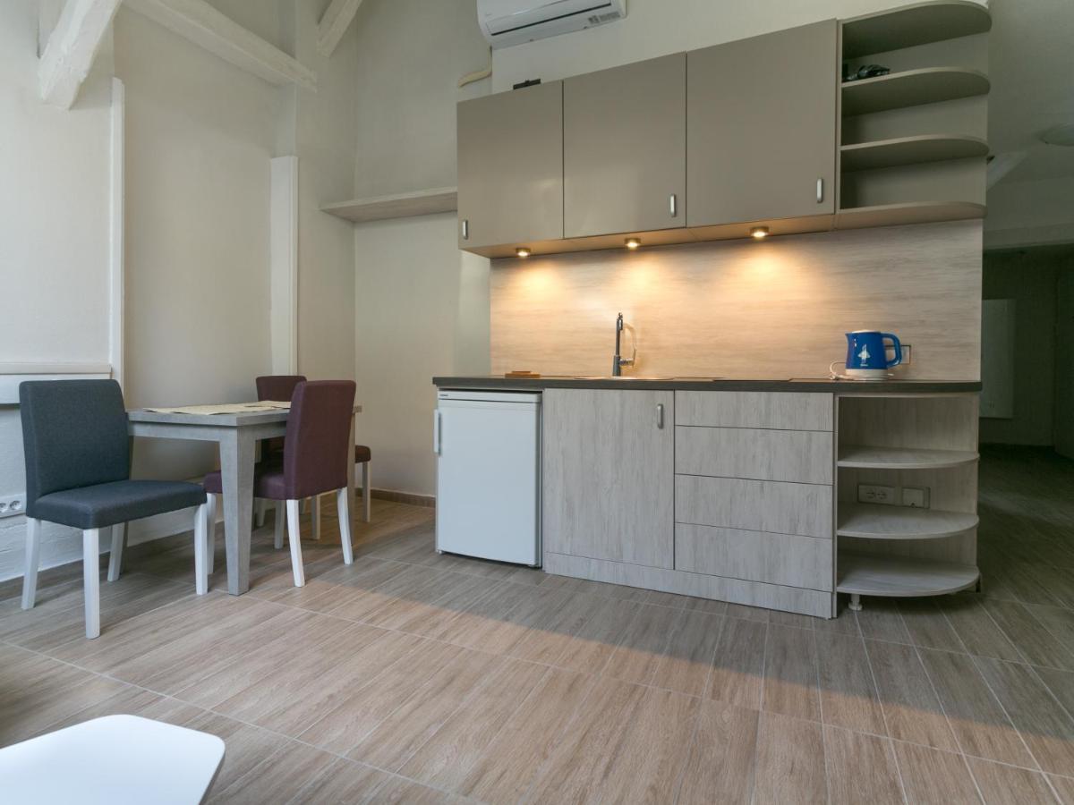 Apartment City Center Belgrad Exteriör bild